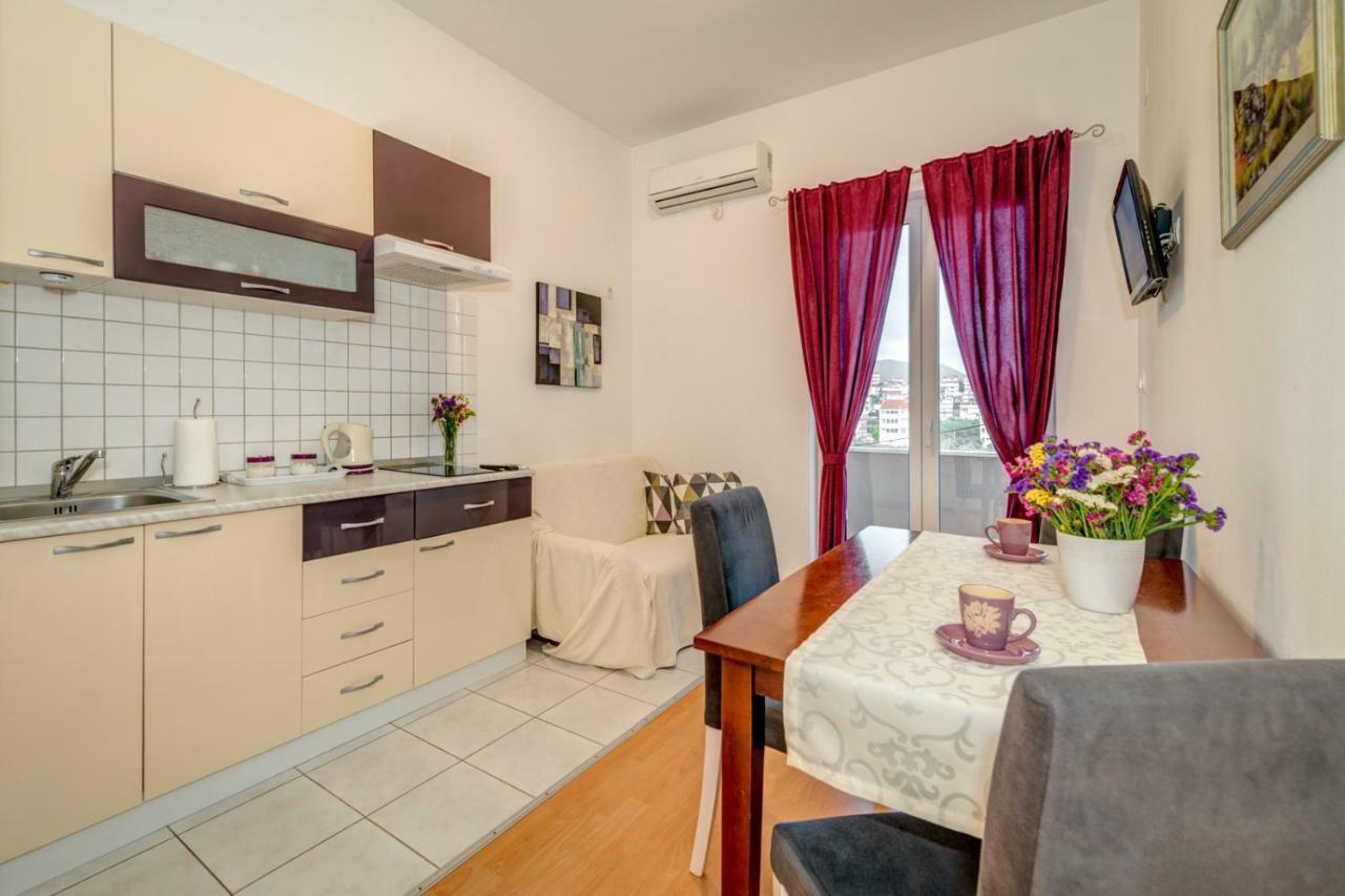 Apartman Roko *