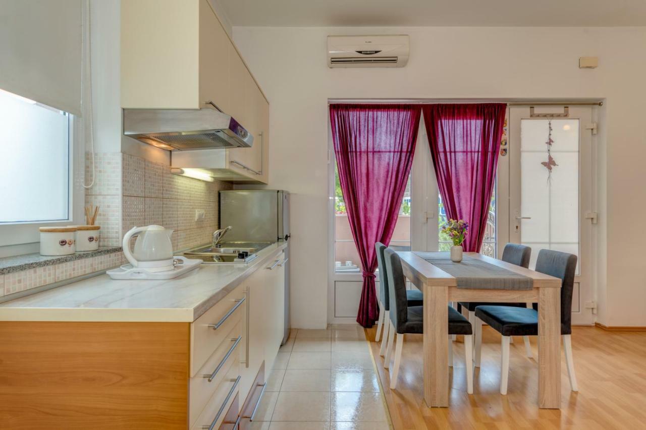 Roko Apartman *